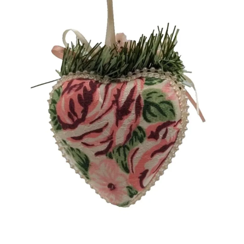 Victorian Heart‎ Shaped Christmas Lace Pink Rose Ornament